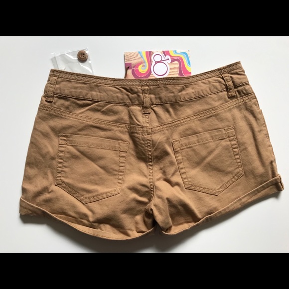 Op Girls Size 5 Color Tan or Cappuccino Shorts - Picture 2 of 8